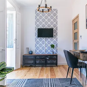 https://once-upon-a-time-in-sintra-2710-004.hotels-lisbon-portugal.com