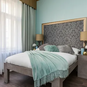 https://gorgeous-prague-rooms.praguehotelsweb.com